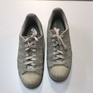Adida suede superstars